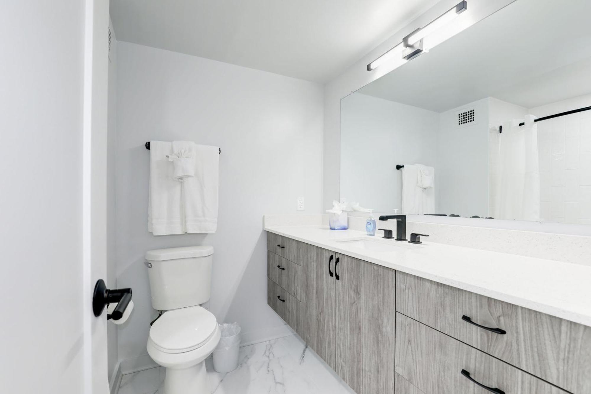 Luxury 3 Bedroom Retreat In Arlington Ngoại thất bức ảnh